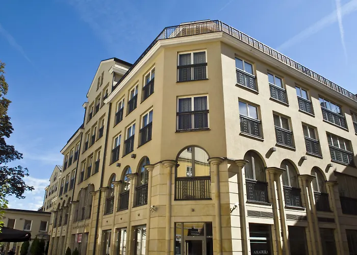 Mamaison Residence Diana